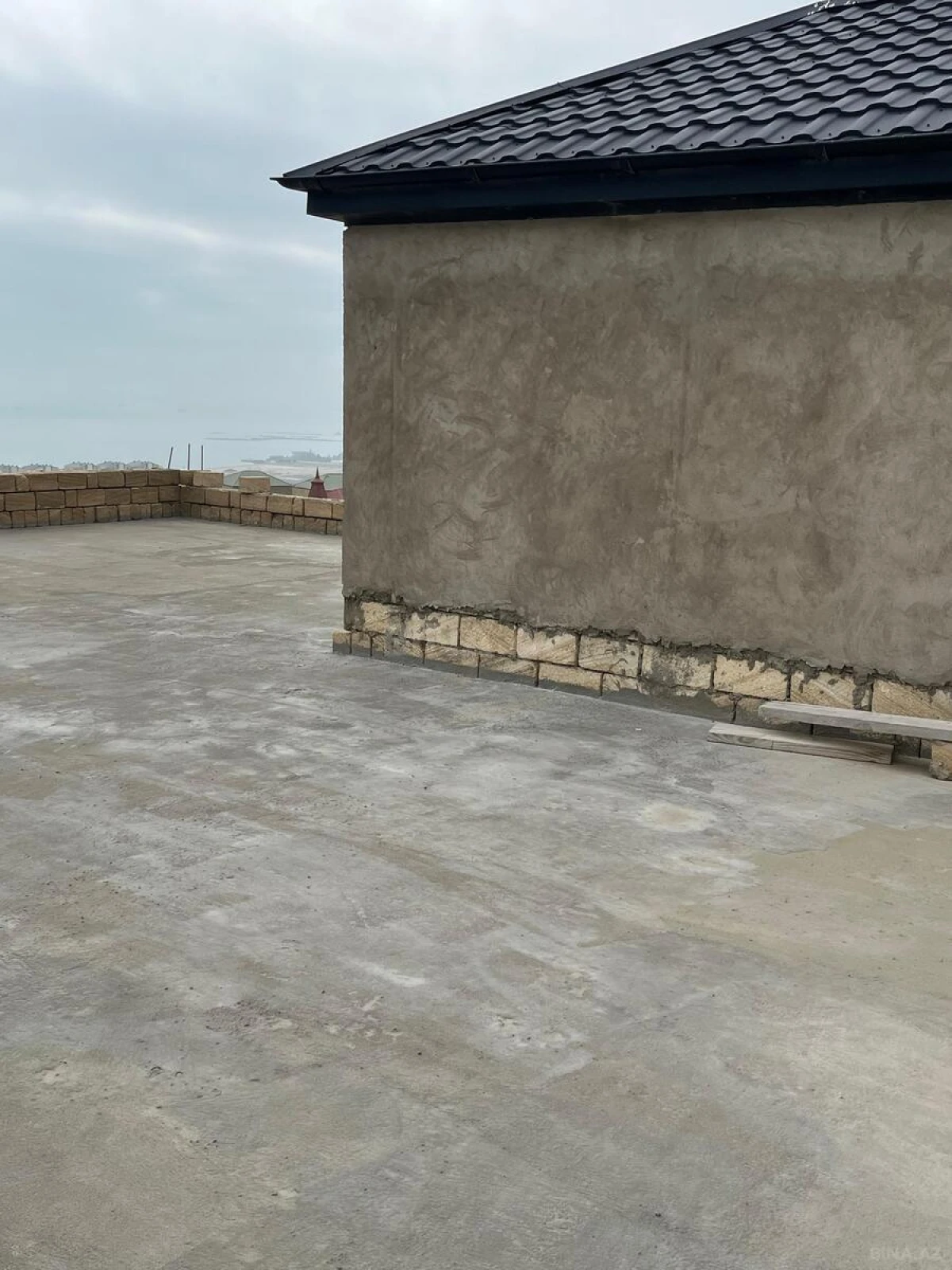 Satılır 6 otaqlı həyət evi 350 m²