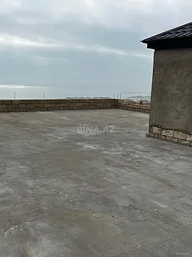 Satılır 6 otaqlı həyət evi 350 m²