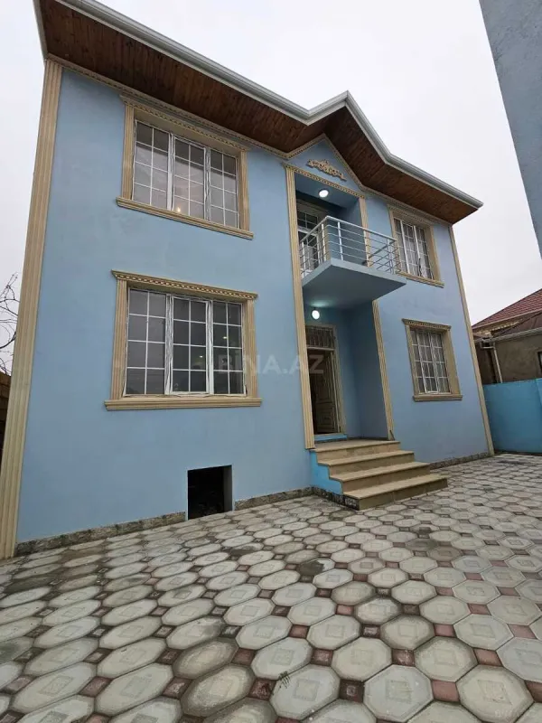 Satılır 4 otaqlı həyət evi 150 m²