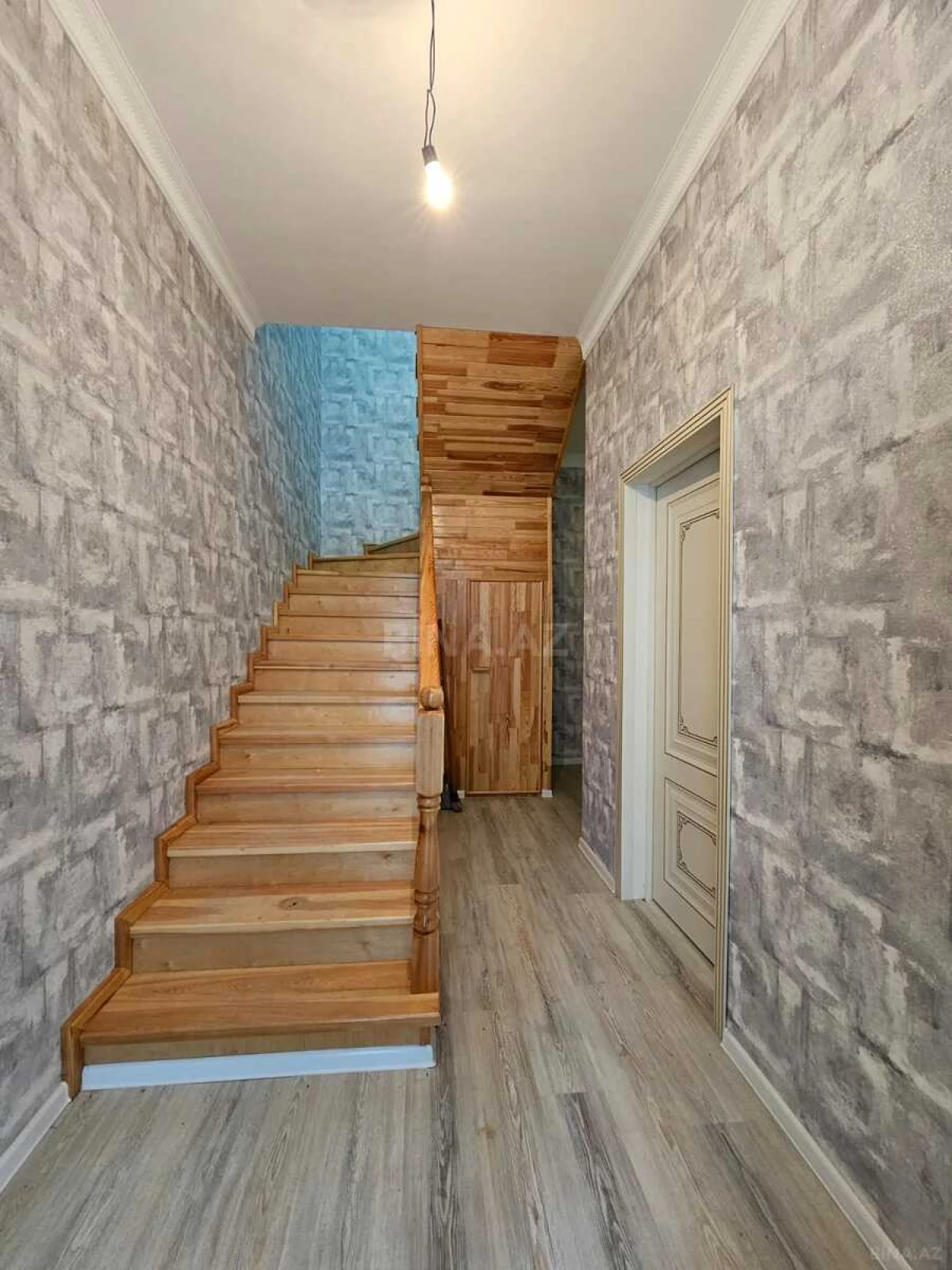 Satılır 4 otaqlı həyət evi 150 m²