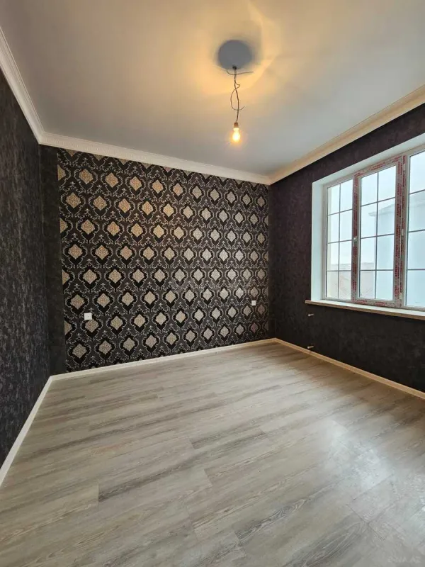 Satılır 4 otaqlı həyət evi 150 m²