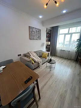 Satılır 2 otaqlı mənzil 53 m²