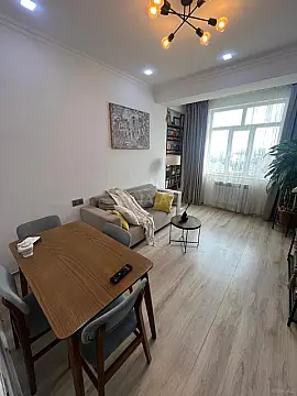 Satılır 2 otaqlı mənzil 53 m²