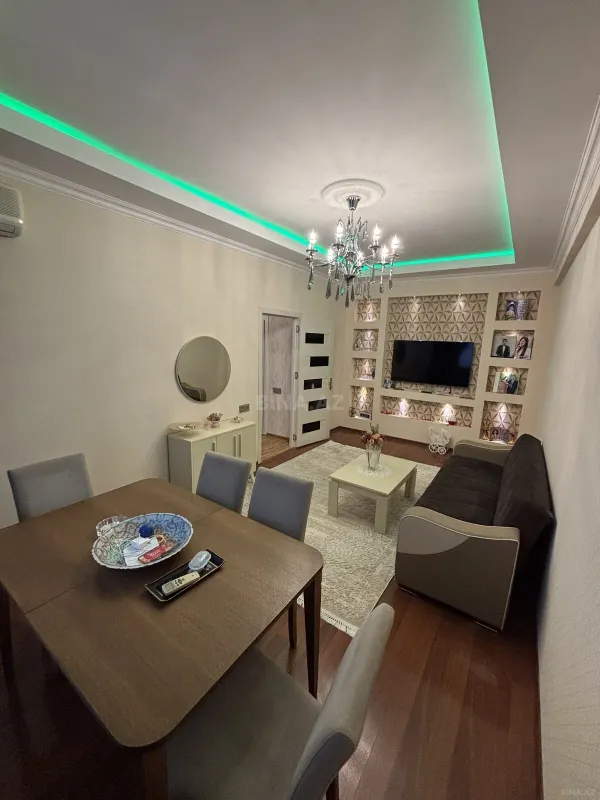 Kirayə verilir 2 otaqlı mənzil 54 m²