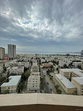 Kirayə verilir 2 otaqlı mənzil 98 m²