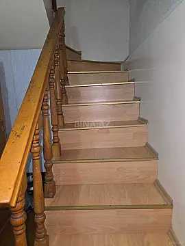 Satılır 4 otaqlı mənzil 90 m²