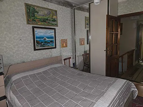 Satılır 4 otaqlı mənzil 90 m²