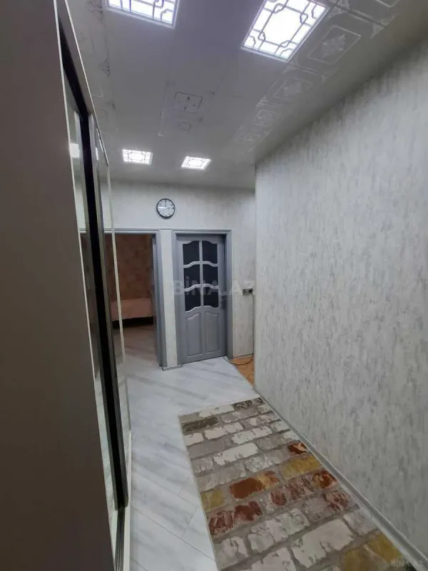 Satılır 4 otaqlı mənzil 100 m²