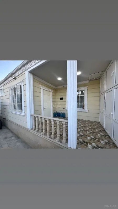 Satılır 4 otaqlı həyət evi 135 m²
