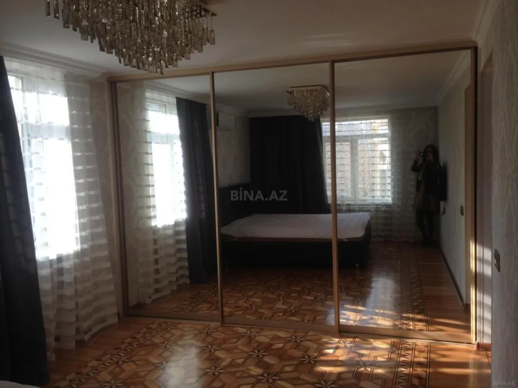 Kirayə verilir 2 otaqlı mənzil 55 m²