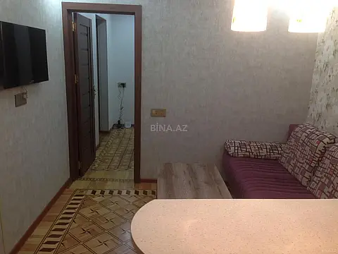 Kirayə verilir 2 otaqlı mənzil 55 m²