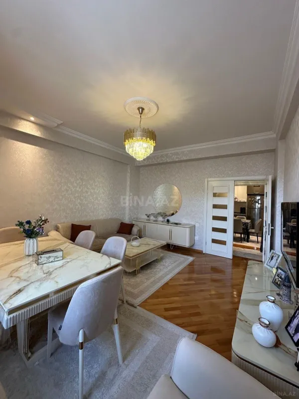 Satılır 2 otaqlı mənzil 60 m²