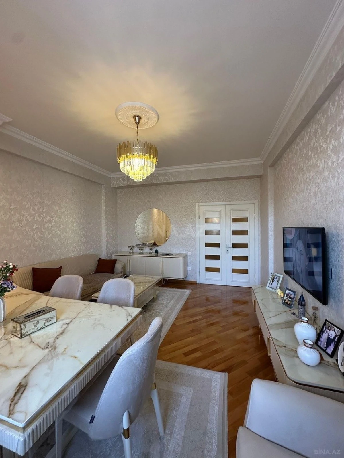 Satılır 2 otaqlı mənzil 60 m²