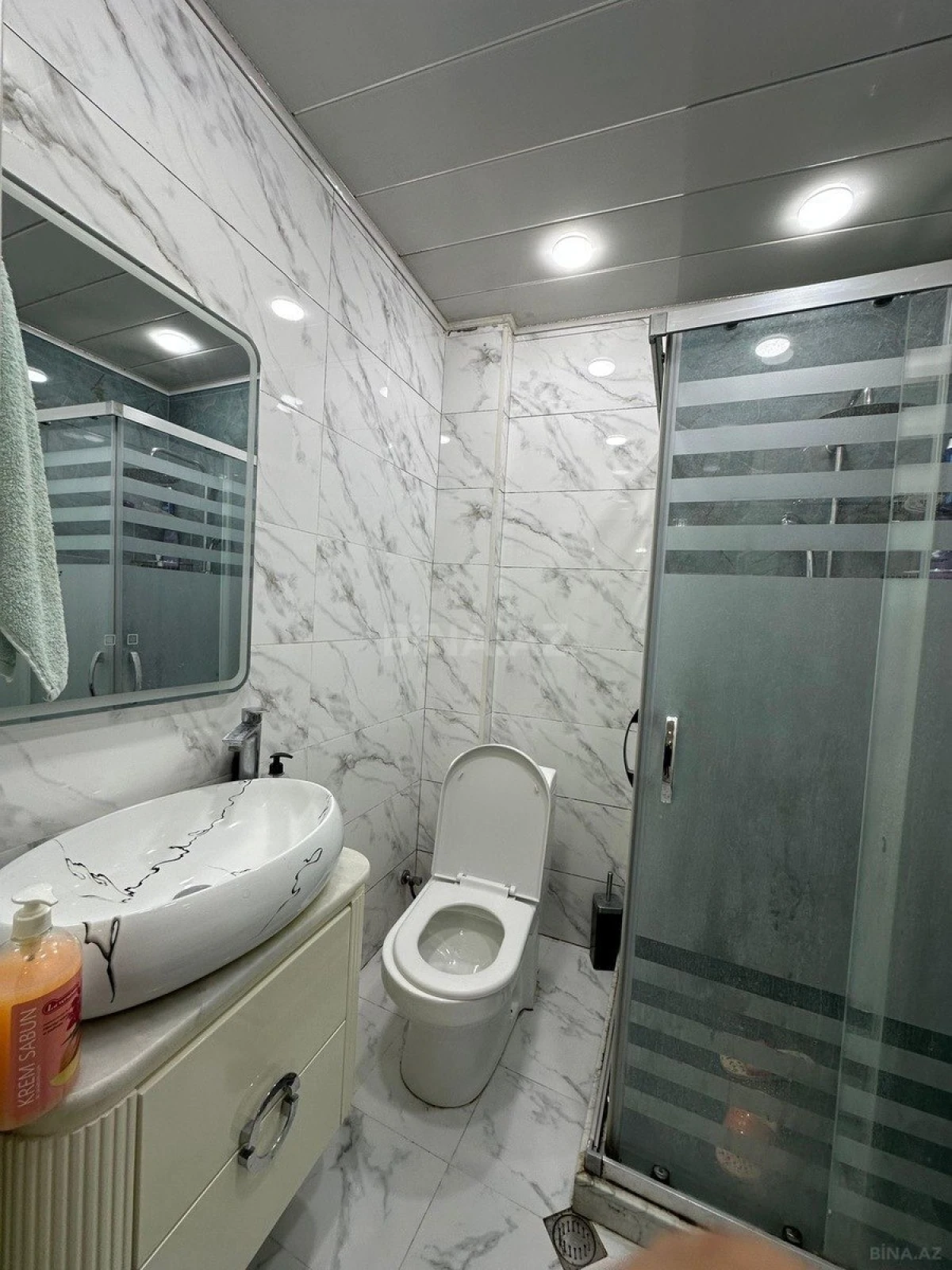 Satılır 2 otaqlı mənzil 60 m²