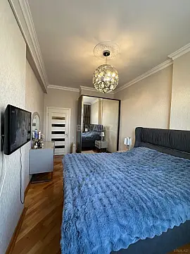 Satılır 2 otaqlı mənzil 60 m²