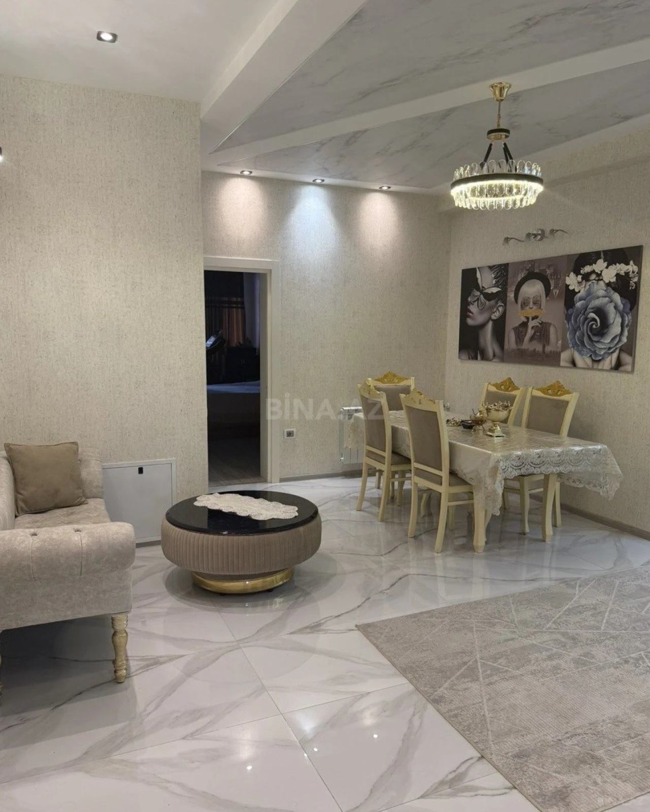 Satılır 3 otaqlı mənzil 126.5 m²