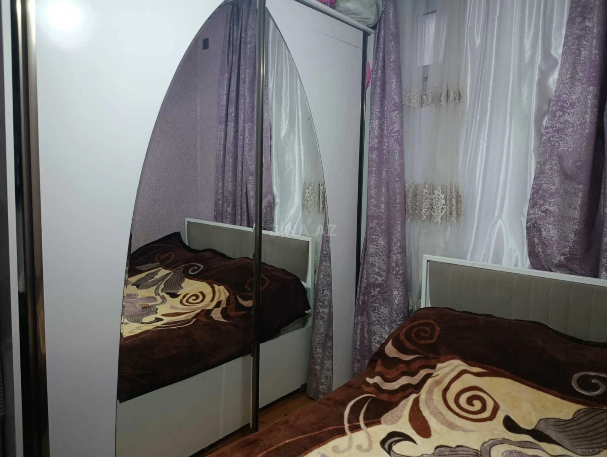 Satılır 2 otaqlı mənzil 42 m²