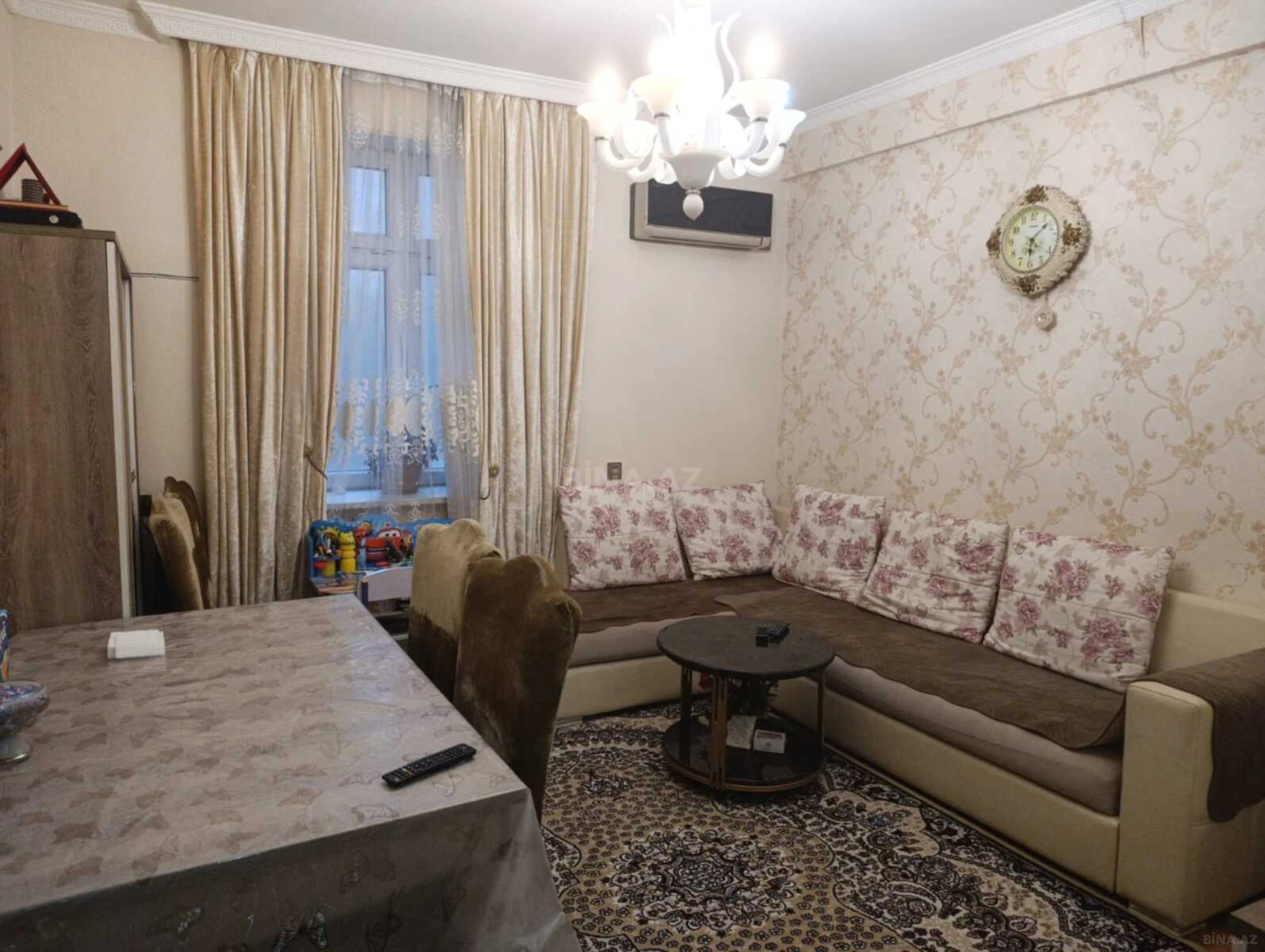 Satılır 2 otaqlı mənzil 42 m²