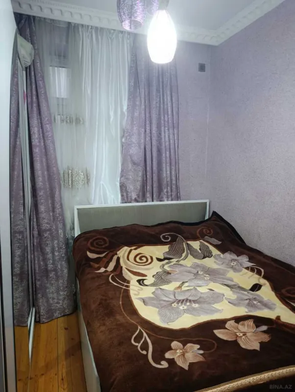 Satılır 2 otaqlı mənzil 42 m²