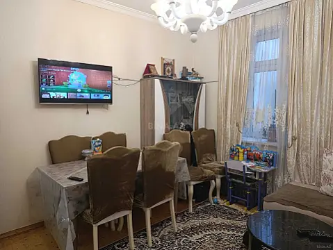 Satılır 2 otaqlı mənzil 42 m²