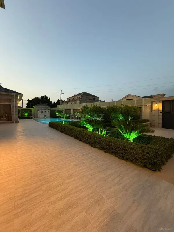 Kirayə verilir 6 otaqlı həyət evi 500 m²