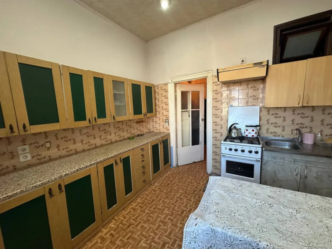 Kirayə verilir 2 otaqlı mənzil 65 m²