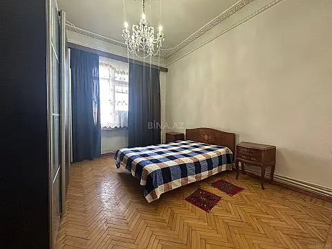 Kirayə verilir 2 otaqlı mənzil 65 m²