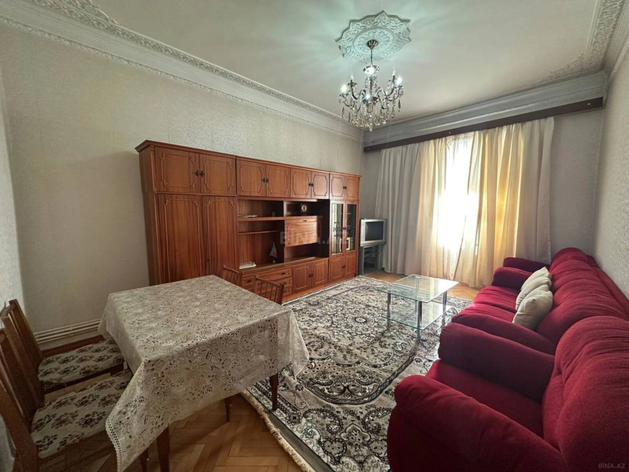 Kirayə verilir 2 otaqlı mənzil 65 m²