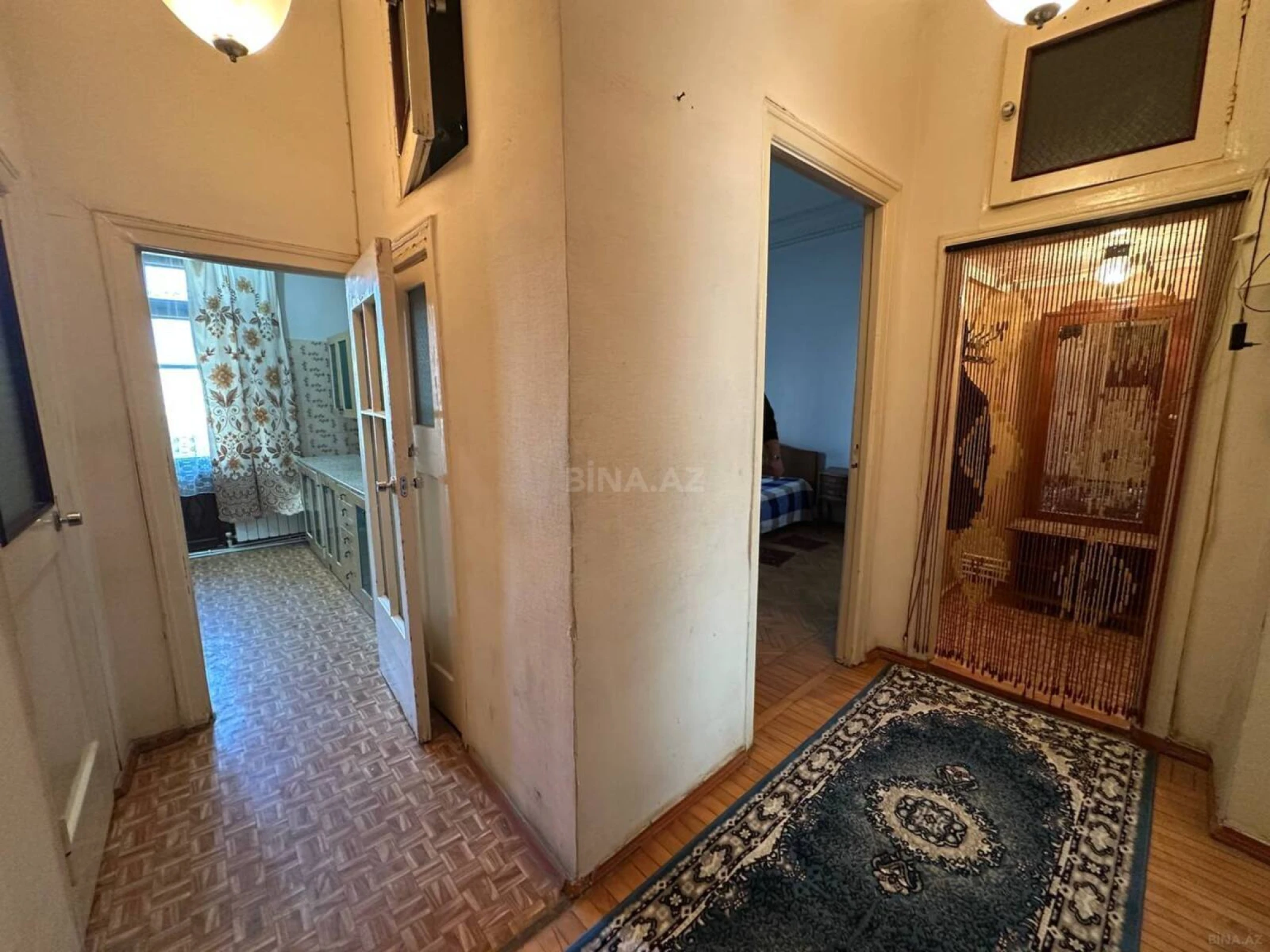 Kirayə verilir 2 otaqlı mənzil 65 m²