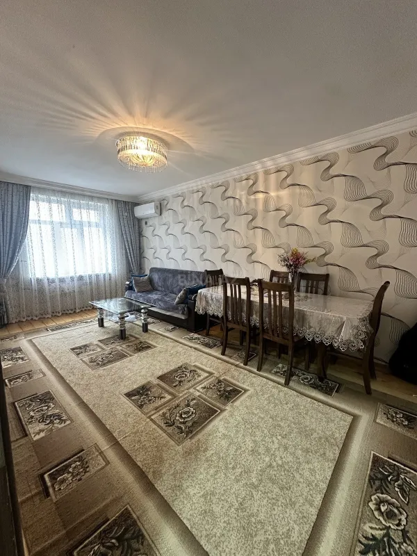 Satılır 3 otaqlı mənzil 70 m²