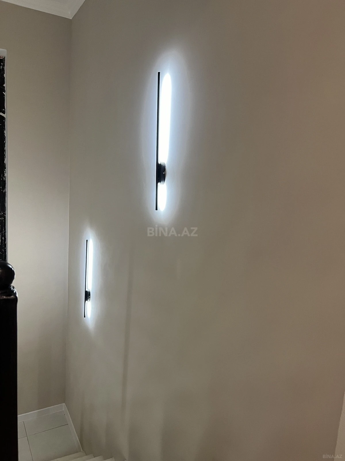 Satılır 8 otaqlı həyət evi 280 m²