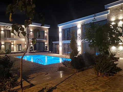 Kirayə verilir 6 otaqlı həyət evi 400 m²