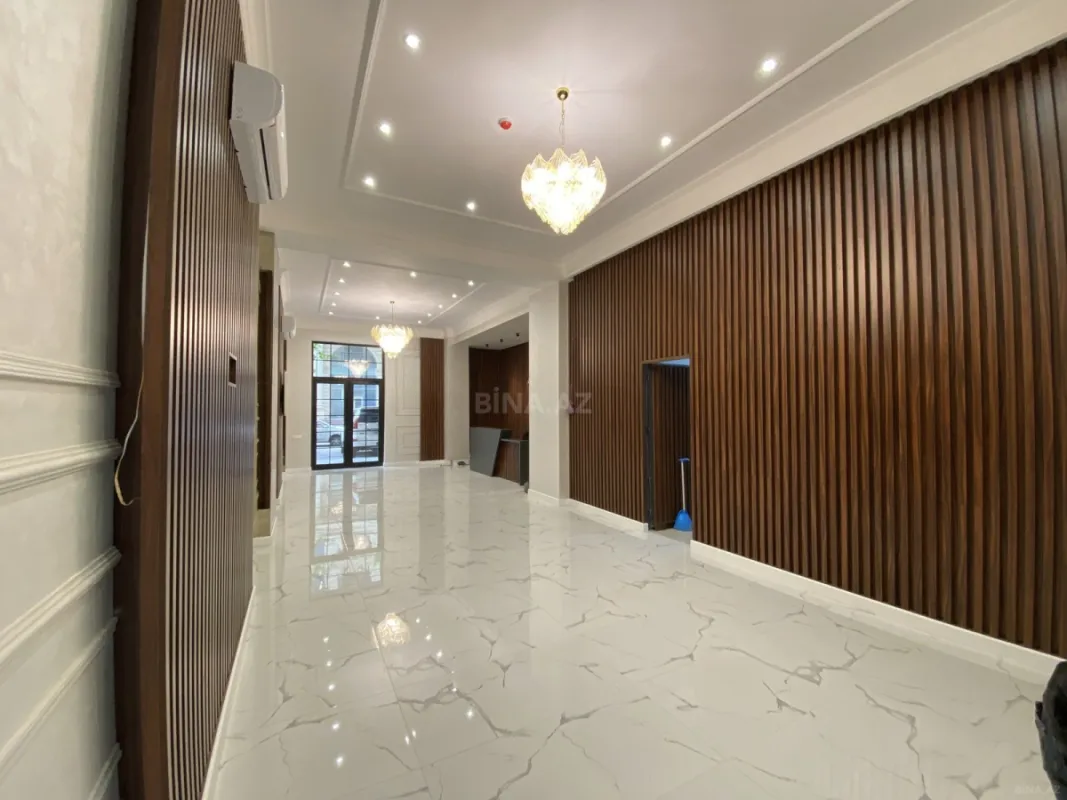Satılır 3 otaqlı mənzil 140 m²