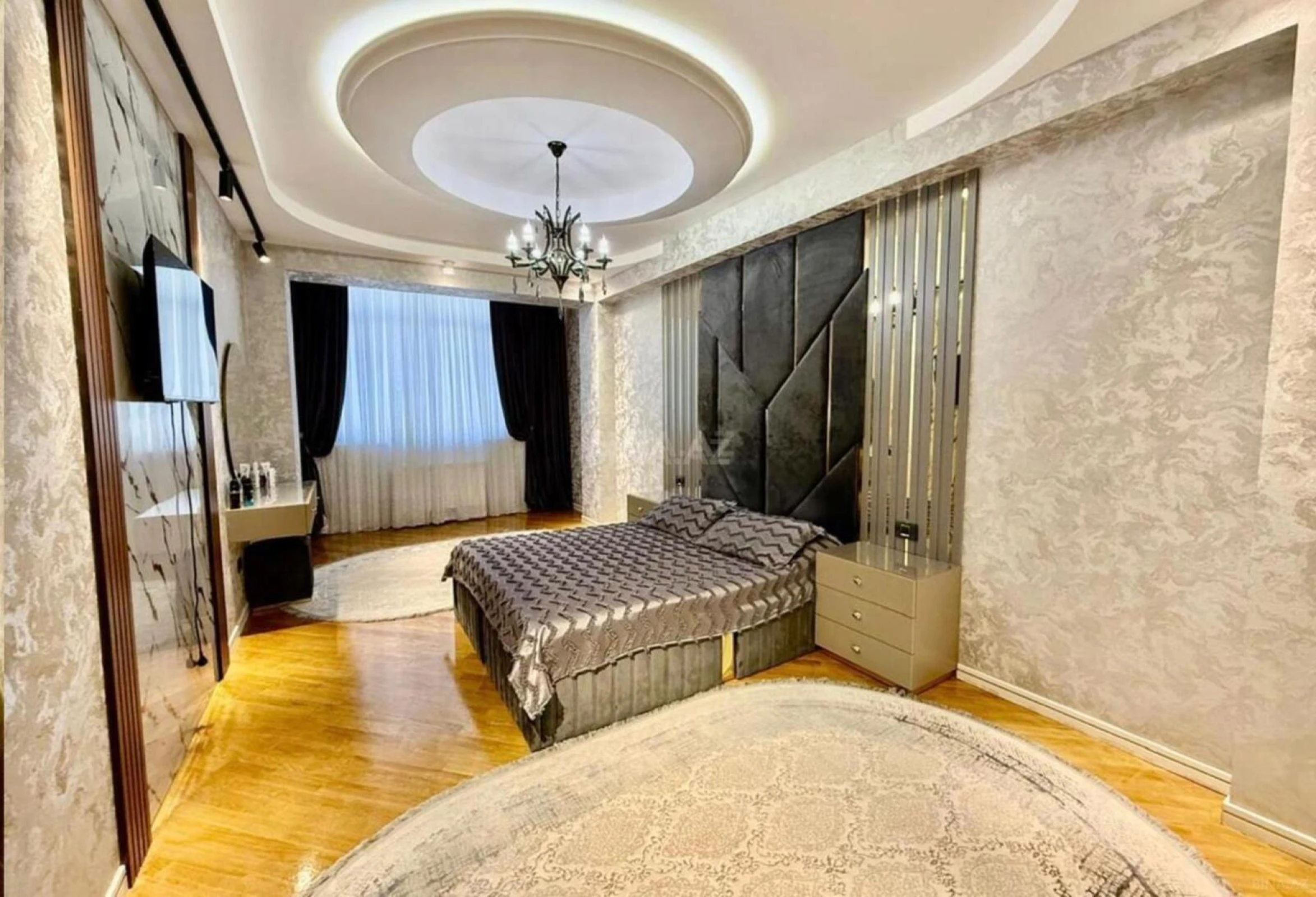 Satılır 3 otaqlı mənzil 150 m²