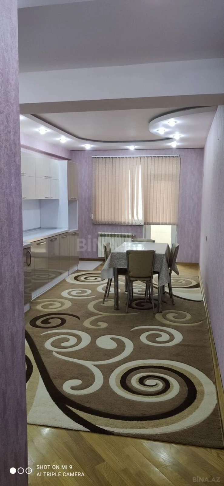 Kirayə verilir 3 otaqlı mənzil 130 m²