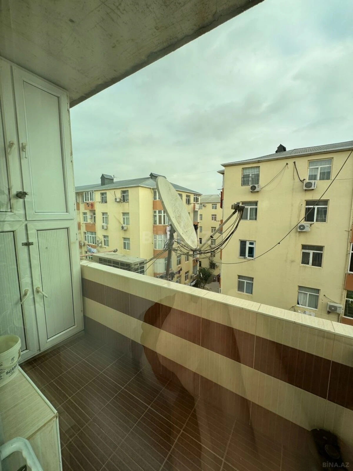 Satılır 3 otaqlı mənzil 120 m²