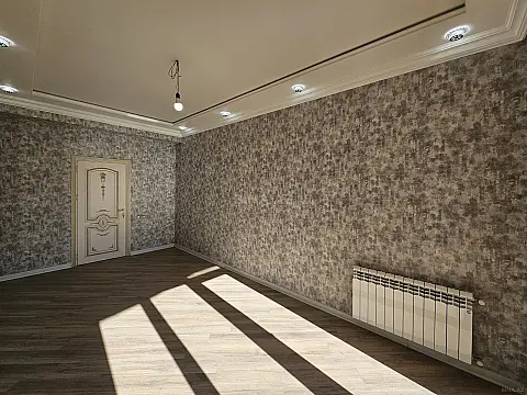 Satılır 3 otaqlı mənzil 165 m²