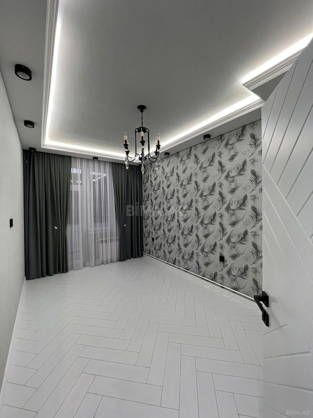 Satılır 2 otaqlı mənzil 52 m²