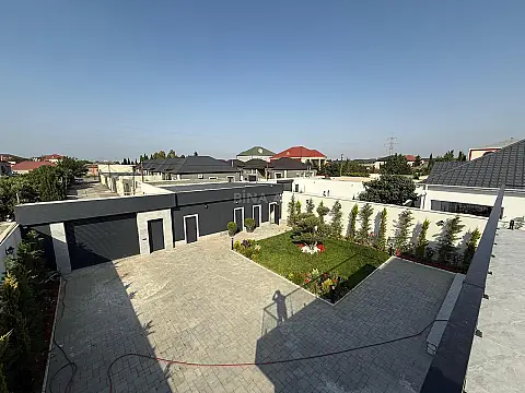 Satılır 7 otaqlı həyət evi 500 m²