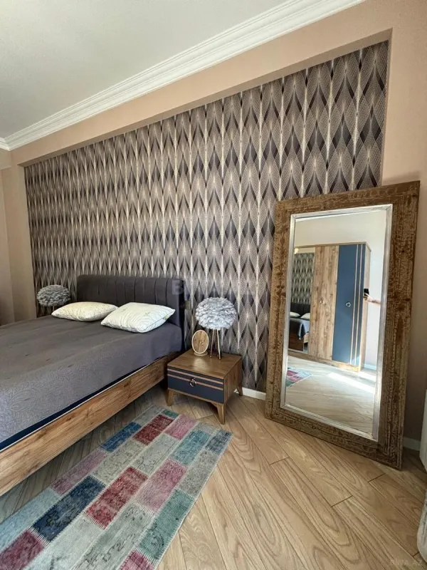 Kirayə verilir 2 otaqlı mənzil 96 m²