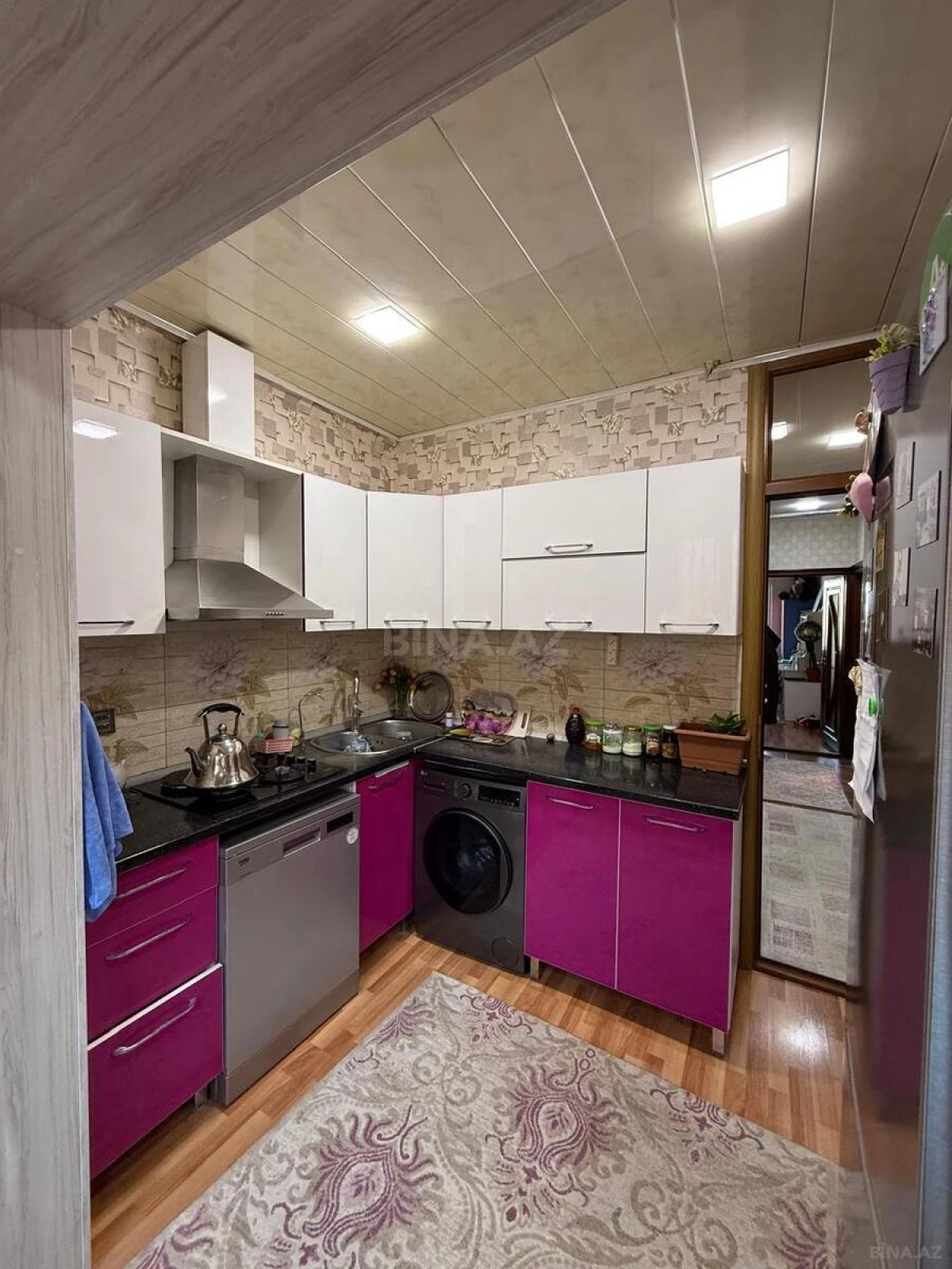 Satılır 4 otaqlı mənzil 100 m²