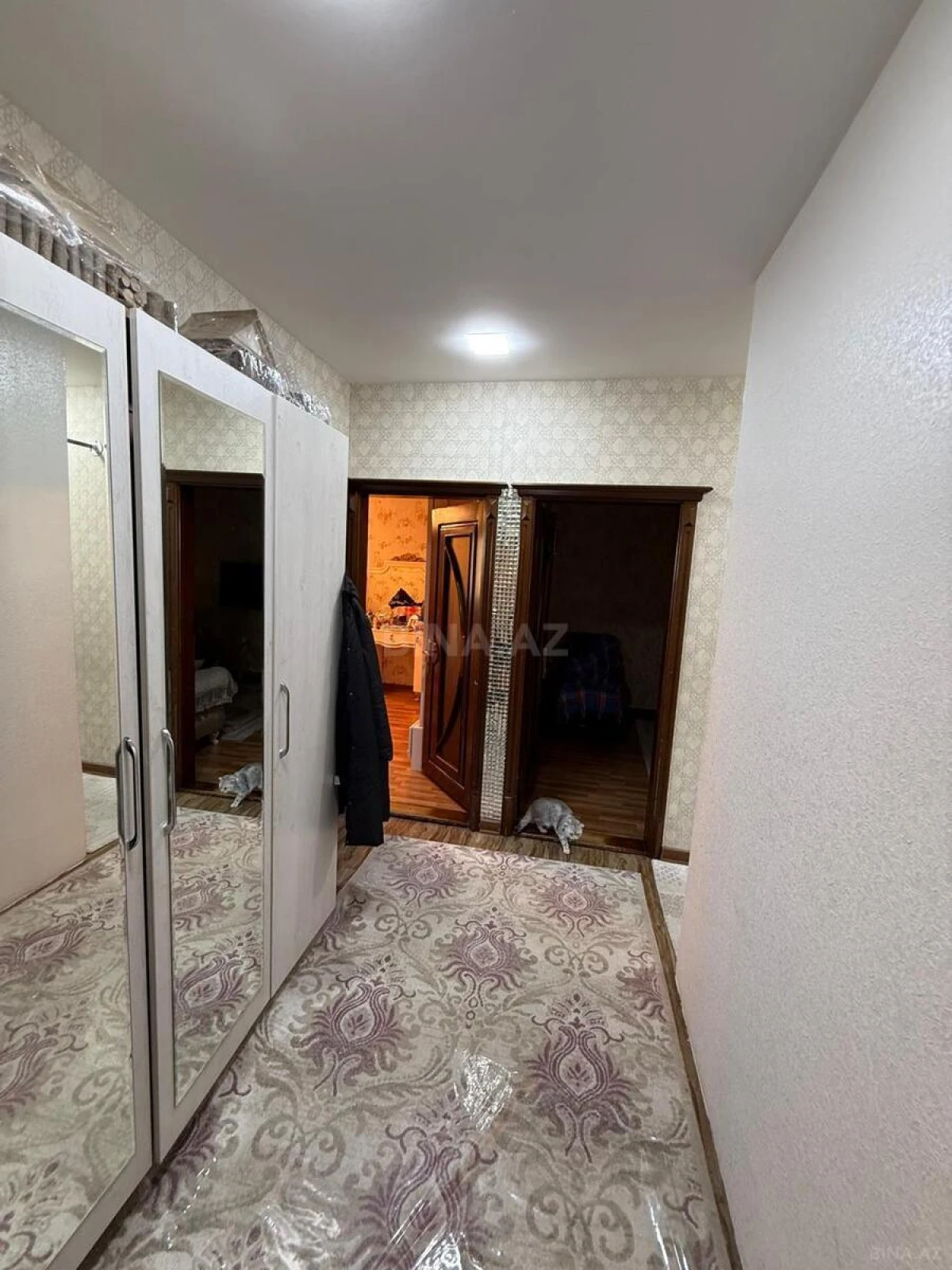 Satılır 4 otaqlı mənzil 100 m²