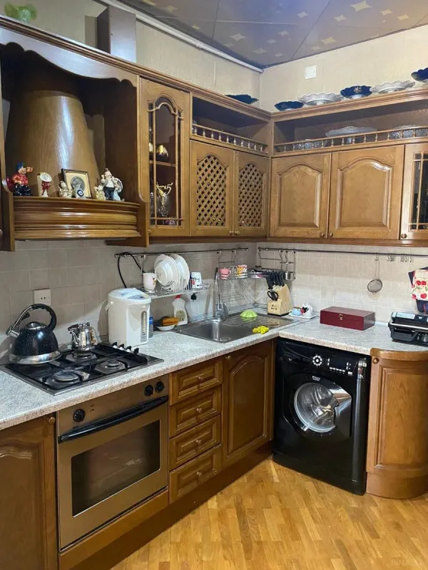 Kirayə verilir 3 otaqlı mənzil 80 m²