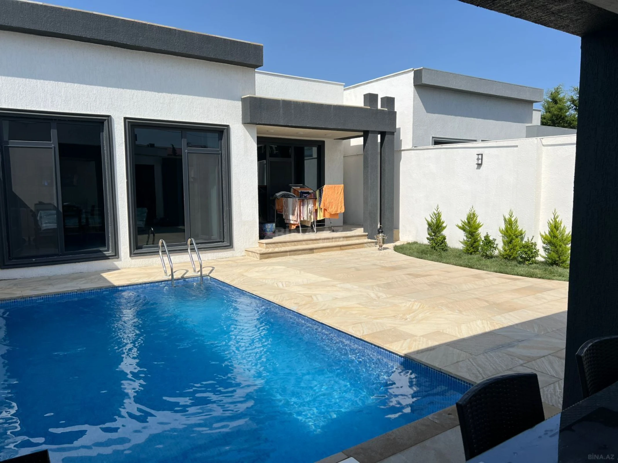 Satılır 4 otaqlı həyət evi 100 m²