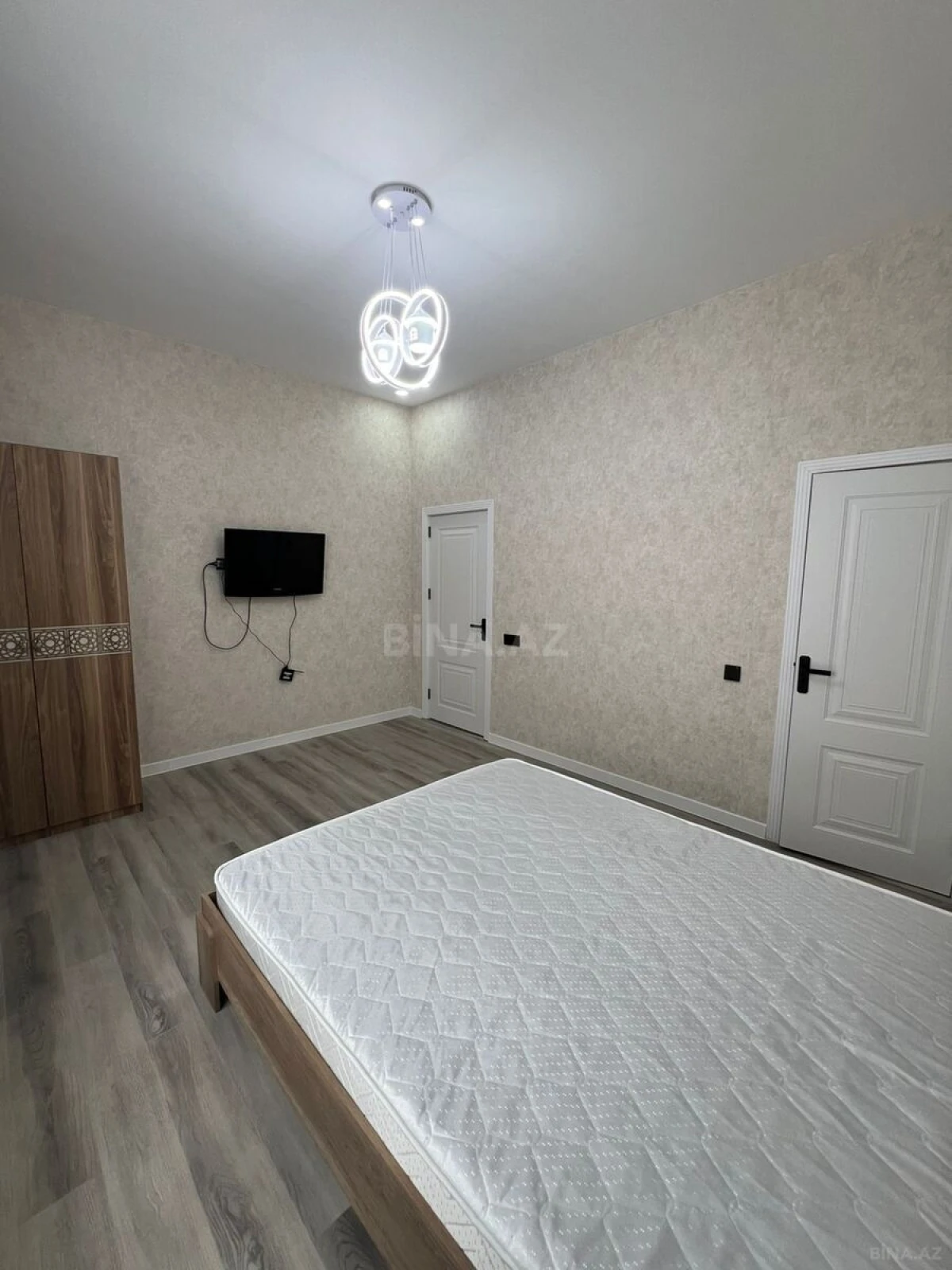 Satılır 4 otaqlı həyət evi 100 m²