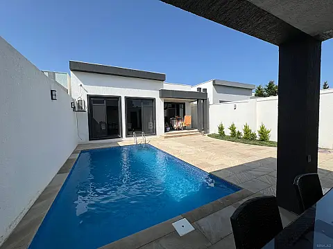 Satılır 4 otaqlı həyət evi 100 m²