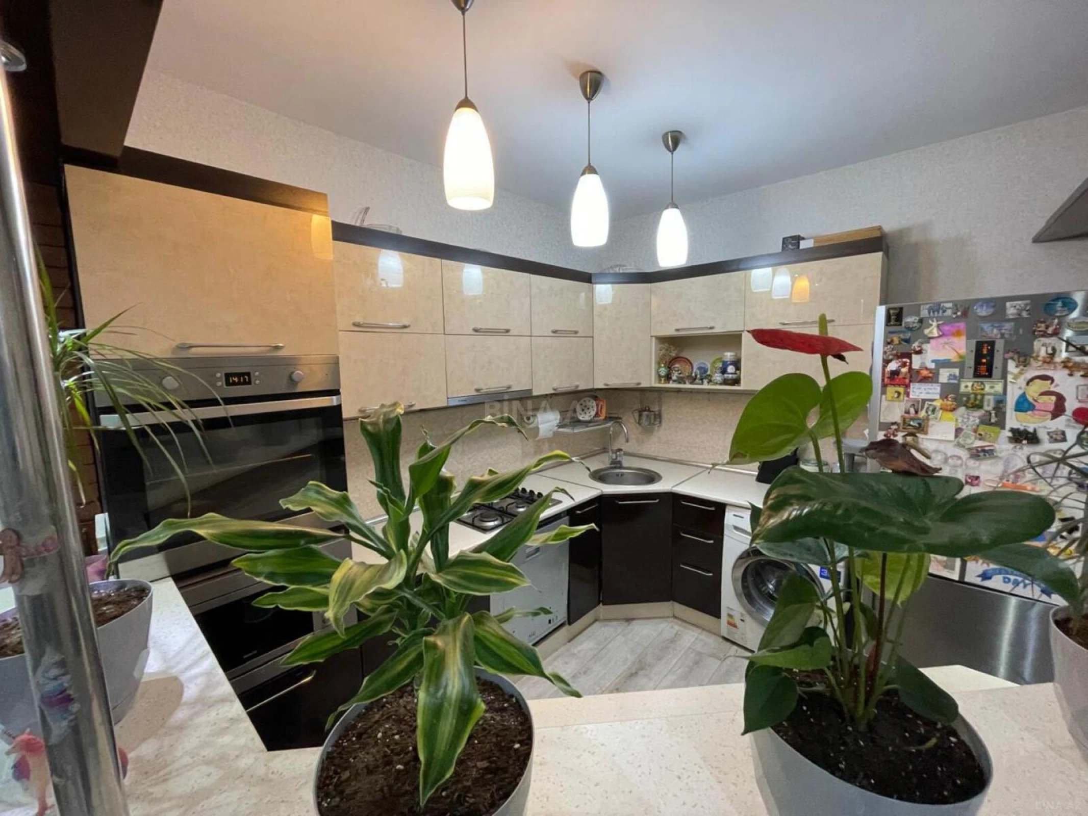 Satılır 2 otaqlı mənzil 69 m²