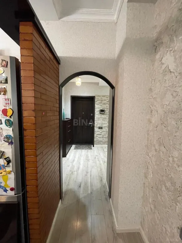 Satılır 2 otaqlı mənzil 69 m²