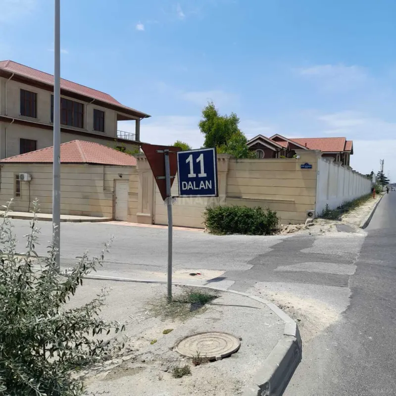 Satılır torpaq sahəsi 12 m²