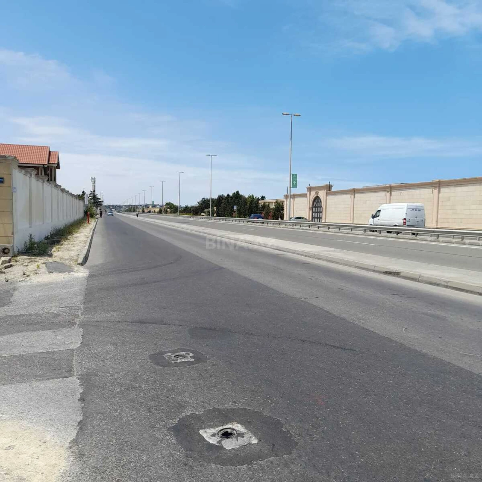 Satılır torpaq sahəsi 12 m²